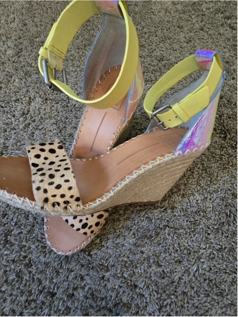 Rare Dolce Vita Leopard Print Espadrille Wedges Yellow Strap Leopard Holographic